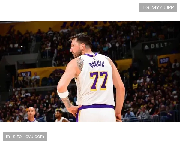 东契奇透露比塔泽用塞尔维亚语辱骂 称希望技犯能被撤销